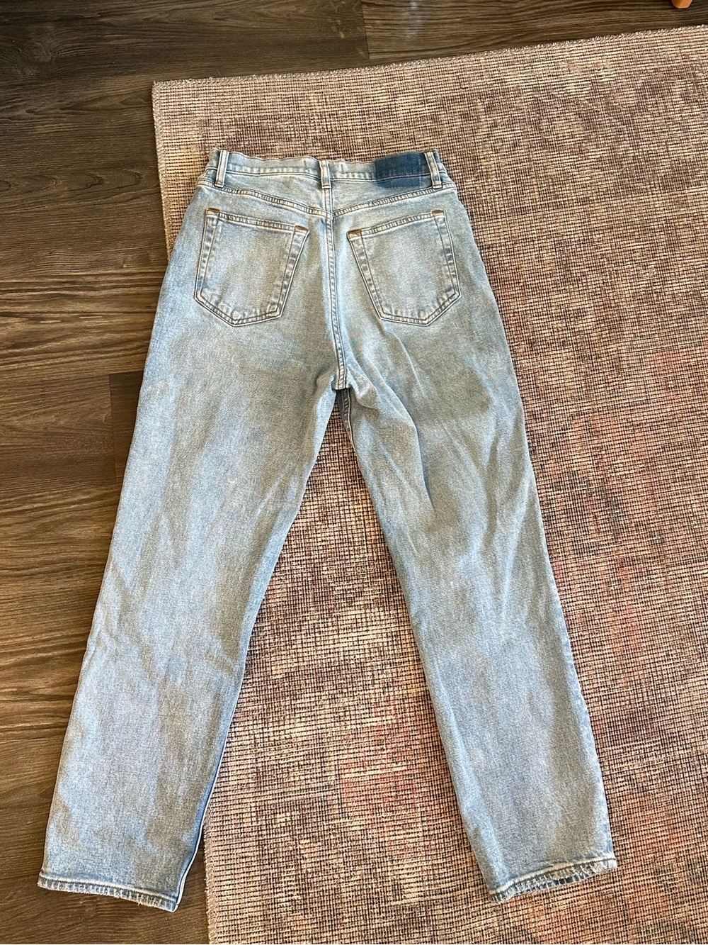 Abercrombie & Fitch Ultra High-Rise Ankle Straight Jeans - Picture 5 of 5